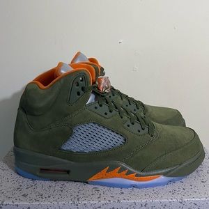 Air Jordan 5 olive